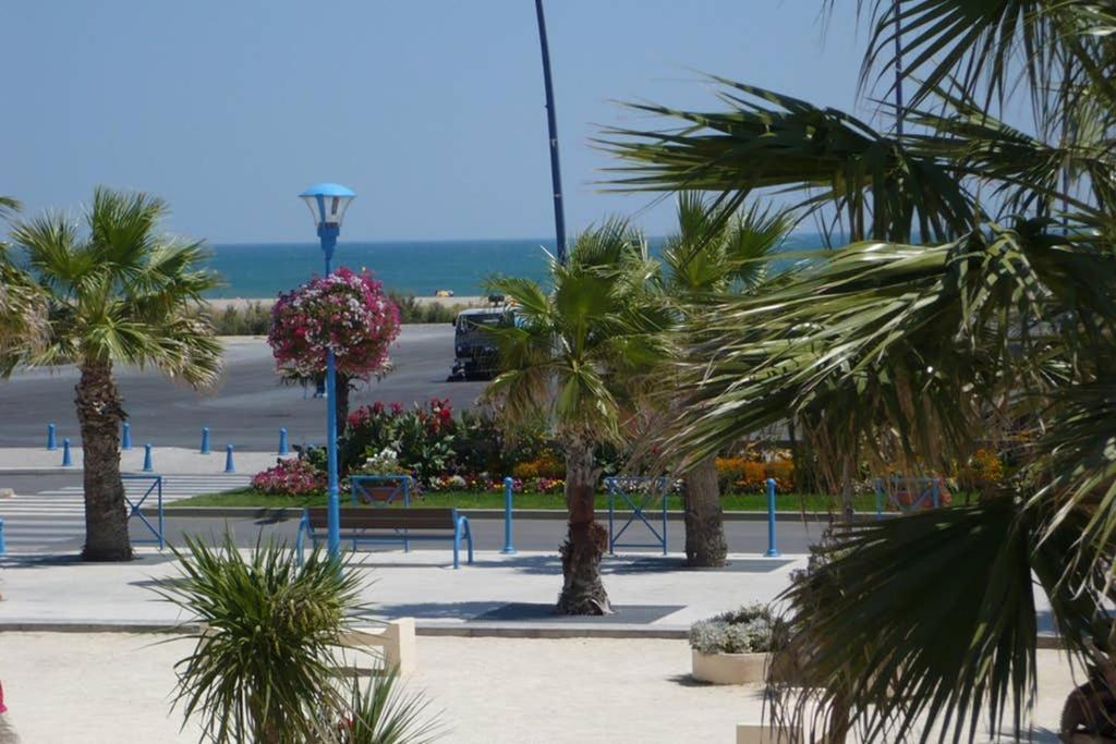 CROS Mer et Piscine Saint-Pierre-la-Mer  Exterior foto